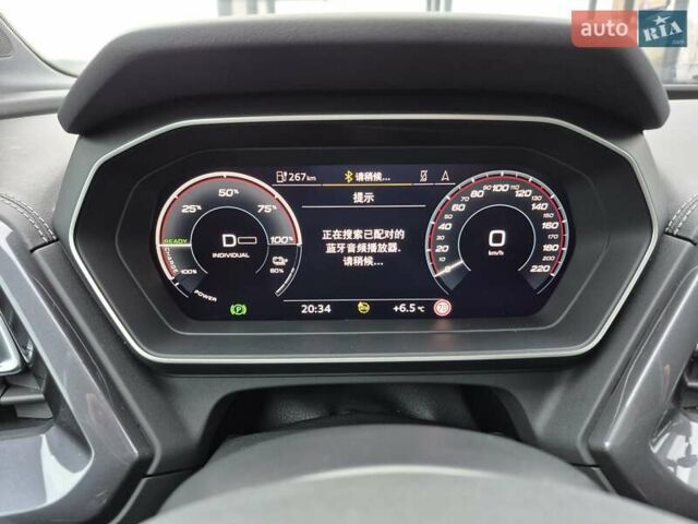 Синий Ауди Q4 e-tron, объемом двигателя 0 л и пробегом 13 тыс. км за 28700 $, фото 1 на Automoto.ua