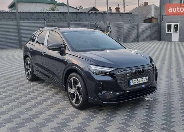 Синий Ауди Q4 e-tron, объемом двигателя 0 л и пробегом 1 тыс. км за 46500 $, фото 1 на Automoto.ua