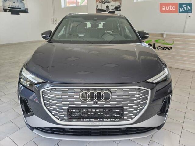 Синий Ауди Q4 e-tron, объемом двигателя 0 л и пробегом 1 тыс. км за 32600 $, фото 1 на Automoto.ua