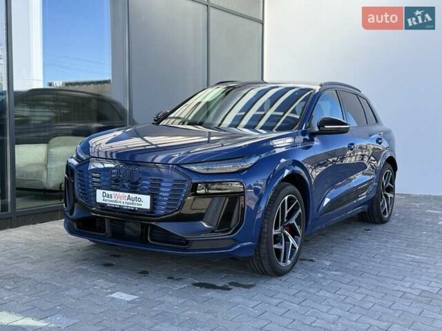 Синий Ауди Q6 e-tron, объемом двигателя 0 л и пробегом 8 тыс. км за 76500 $, фото 1 на Automoto.ua