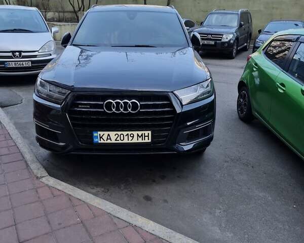 Синий Ауди Q7 e-tron, объемом двигателя 3 л и пробегом 252 тыс. км за 38000 $, фото 1 на Automoto.ua