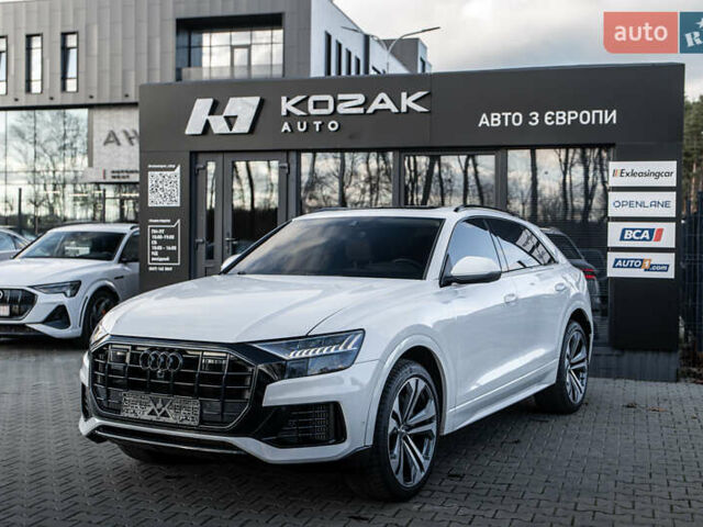 Белый Ауди Q8, объемом двигателя 3 л и пробегом 99 тыс. км за 49990 $, фото 1 на Automoto.ua