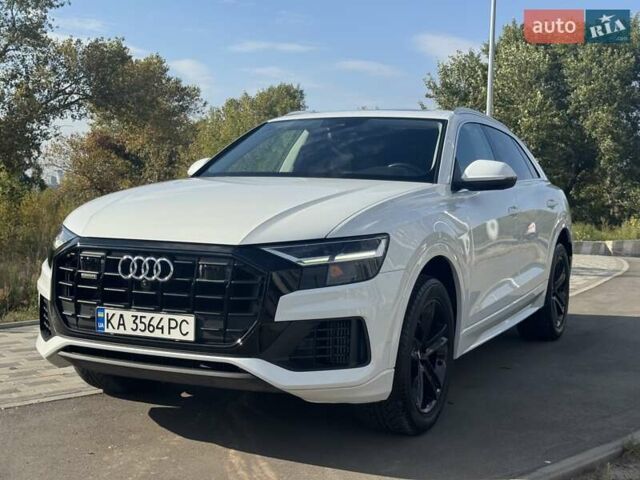 Белый Ауди Q8, объемом двигателя 3 л и пробегом 98 тыс. км за 45500 $, фото 1 на Automoto.ua