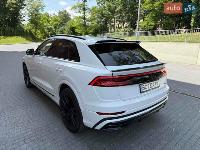 Белый Ауди Q8, объемом двигателя 3 л и пробегом 49 тыс. км за 53000 $, фото 1 на Automoto.ua