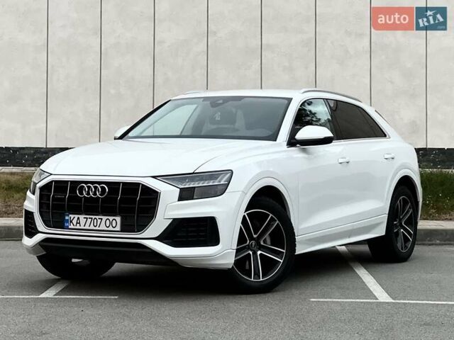 Ауди Q8 2023 в Киеве на Automoto.ua Белый Ауди Q8, объемом двигателя 2.97 л и пробегом 71 тыс. км за 75900 $, фото 1 на Automoto.ua