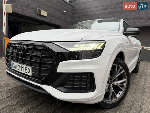 Білий Ауді Q8, об'ємом двигуна 2.97 л та пробігом 15 тис. км за 79900 $, фото 1 на Automoto.ua