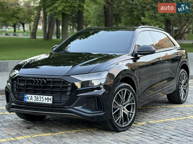 Черный Ауди Q8, объемом двигателя 3 л и пробегом 100 тыс. км за 44500 $, фото 1 на Automoto.ua