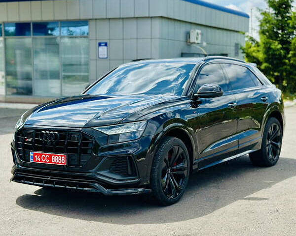 Черный Ауди Q8, объемом двигателя 3 л и пробегом 142 тыс. км за 49900 $, фото 1 на Automoto.ua