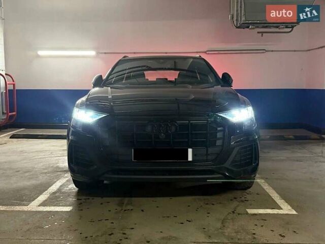 Черный Ауди Q8, объемом двигателя 3 л и пробегом 89 тыс. км за 52900 $, фото 1 на Automoto.ua
