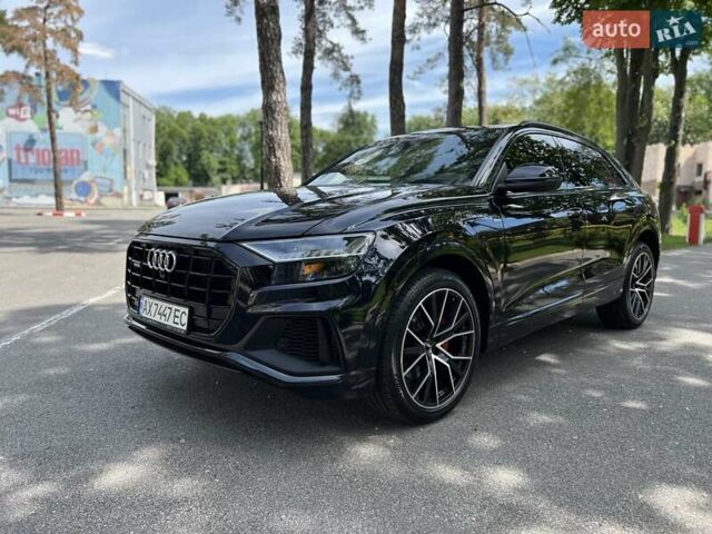 Черный Ауди Q8, объемом двигателя 3 л и пробегом 82 тыс. км за 59800 $, фото 1 на Automoto.ua