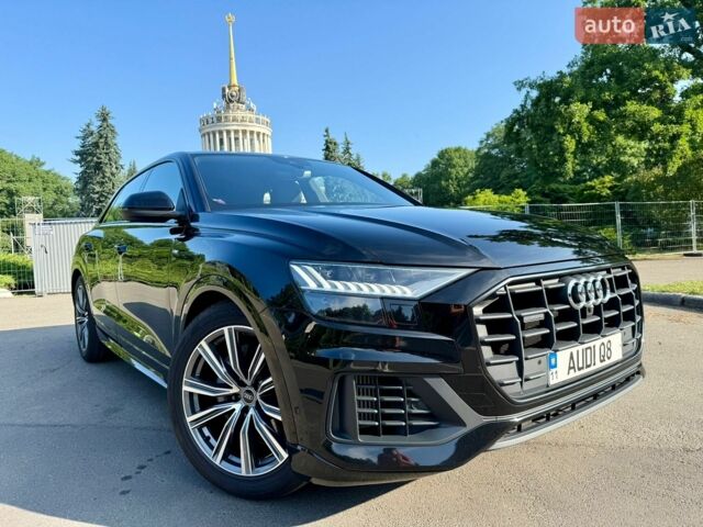 Черный Ауди Q8, объемом двигателя 3 л и пробегом 88 тыс. км за 69300 $, фото 1 на Automoto.ua