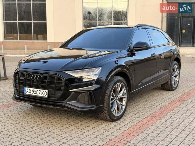 Черный Ауди Q8, объемом двигателя 2.97 л и пробегом 161 тыс. км за 58300 $, фото 1 на Automoto.ua