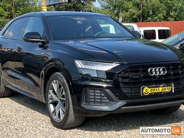 Черный Ауди Q8, объемом двигателя 3 л и пробегом 39 тыс. км за 81000 $, фото 1 на Automoto.ua