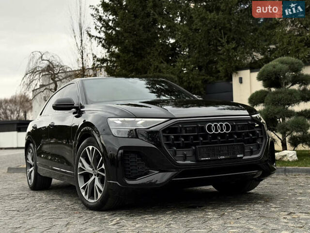 Черный Ауди Q8, объемом двигателя 2.97 л и пробегом 38 тыс. км за 87900 $, фото 1 на Automoto.ua