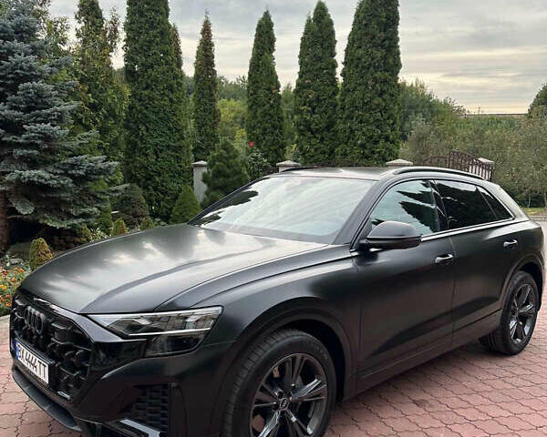 Черный Ауди Q8, объемом двигателя 2.97 л и пробегом 999 тыс. км за 97500 $, фото 1 на Automoto.ua