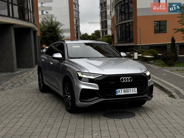 Сірий Ауді Q8, об'ємом двигуна 3 л та пробігом 62 тис. км за 63000 $, фото 1 на Automoto.ua