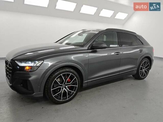 Серый Ауди Q8, объемом двигателя 3 л и пробегом 161 тыс. км за 29500 $, фото 1 на Automoto.ua
