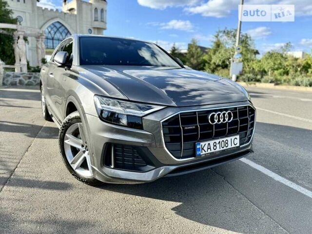 Сірий Ауді Q8, об'ємом двигуна 2.97 л та пробігом 80 тис. км за 67800 $, фото 1 на Automoto.ua