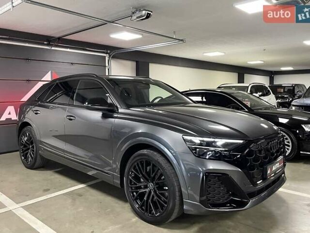 Серый Ауди Q8, объемом двигателя 2.97 л и пробегом 24 тыс. км за 97700 $, фото 1 на Automoto.ua