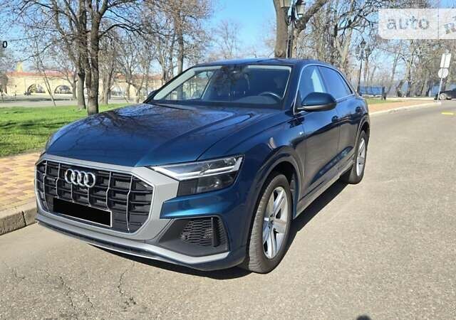 Синій Ауді Q8, об'ємом двигуна 3 л та пробігом 178 тис. км за 54000 $, фото 1 на Automoto.ua