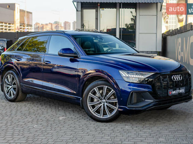 Синий Ауди Q8, объемом двигателя 3 л и пробегом 210 тыс. км за 49990 $, фото 1 на Automoto.ua