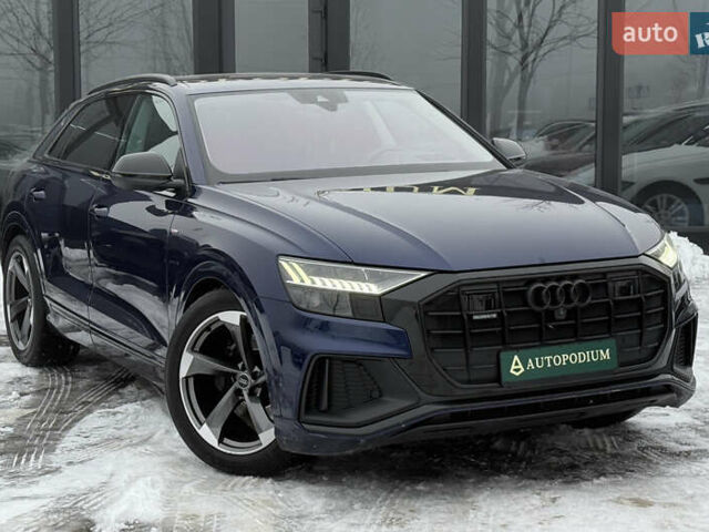 Синий Ауди Q8, объемом двигателя 2.97 л и пробегом 156 тыс. км за 55999 $, фото 1 на Automoto.ua