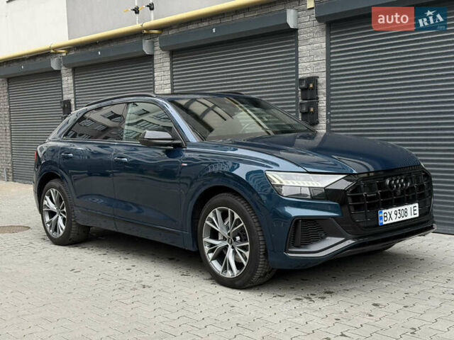 Синій Ауді Q8, об'ємом двигуна 3 л та пробігом 40 тис. км за 71000 $, фото 1 на Automoto.ua
