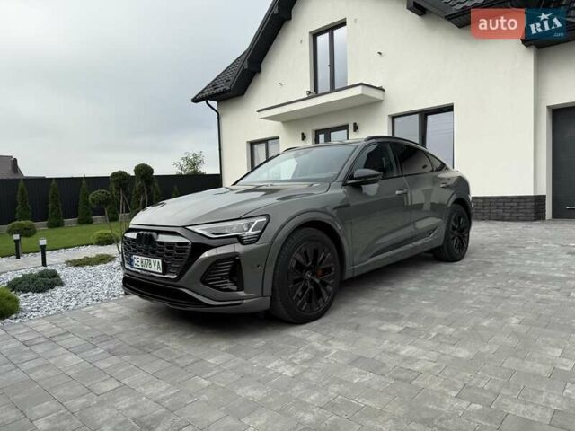 Серый Ауди Q8 Sportback e-tron, объемом двигателя 0 л и пробегом 15 тыс. км за 65000 $, фото 1 на Automoto.ua