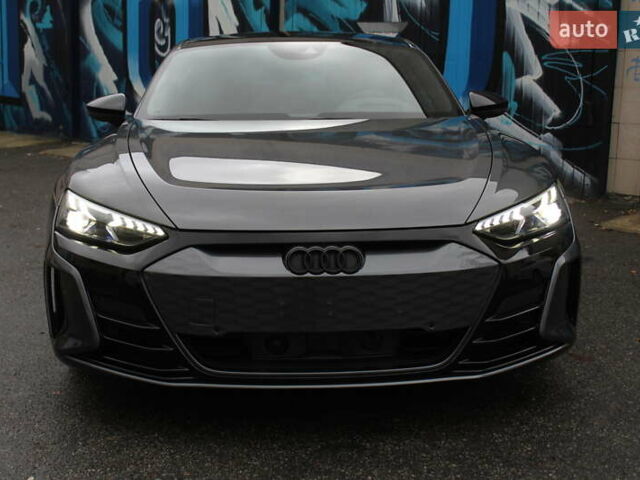 Сірий Ауді RS e-tron GT, об'ємом двигуна 0 л та пробігом 34 тис. км за 73800 $, фото 1 на Automoto.ua