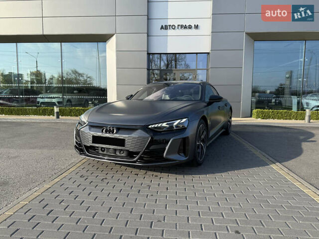 Ауді RS e-tron GT 2023 у Харкові на Automoto.ua Сірий Ауді RS e-tron GT, об'ємом двигуна 0 л та пробігом 11 тис. км за 98000 $, фото 1 на Automoto.ua