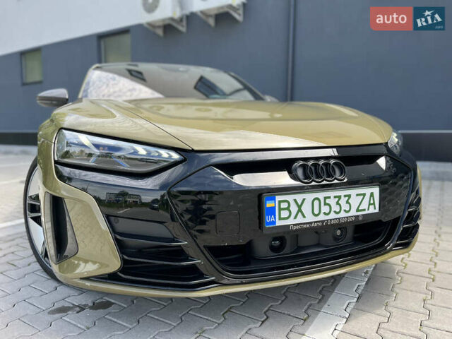 Зеленый Ауди RS e-tron GT, объемом двигателя 0 л и пробегом 20 тыс. км за 70000 $, фото 1 на Automoto.ua