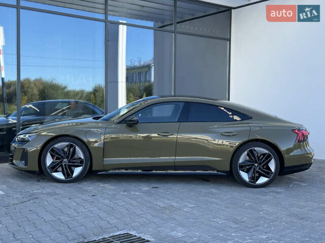 Зеленый Ауди RS e-tron GT, объемом двигателя 0 л и пробегом 19 тыс. км за 69000 $, фото 1 на Automoto.ua