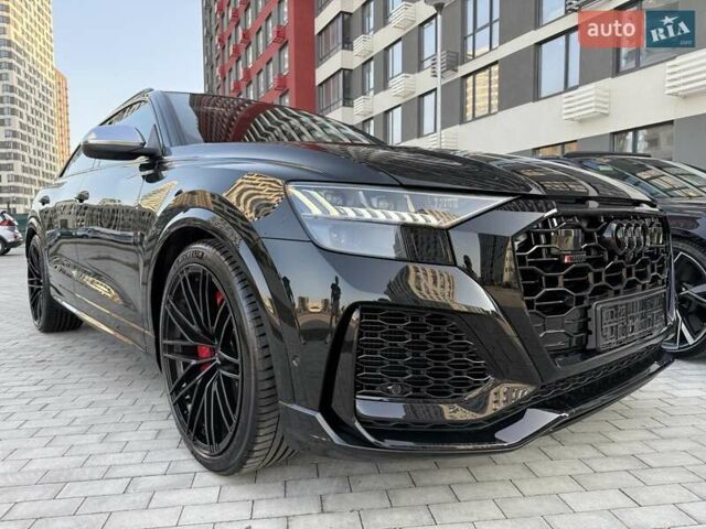 Черный Ауди RS Q8, объемом двигателя 4 л и пробегом 15 тыс. км за 139999 $, фото 1 на Automoto.ua