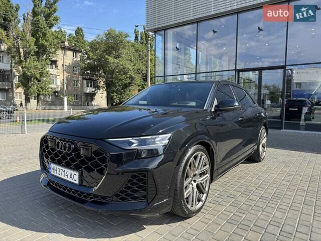 Черный Ауди RS Q8, объемом двигателя 4 л и пробегом 1 тыс. км за 162814 $, фото 1 на Automoto.ua