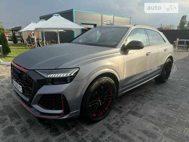 Серый Ауди RS Q8, объемом двигателя 4 л и пробегом 90 тыс. км за 91331 $, фото 1 на Automoto.ua