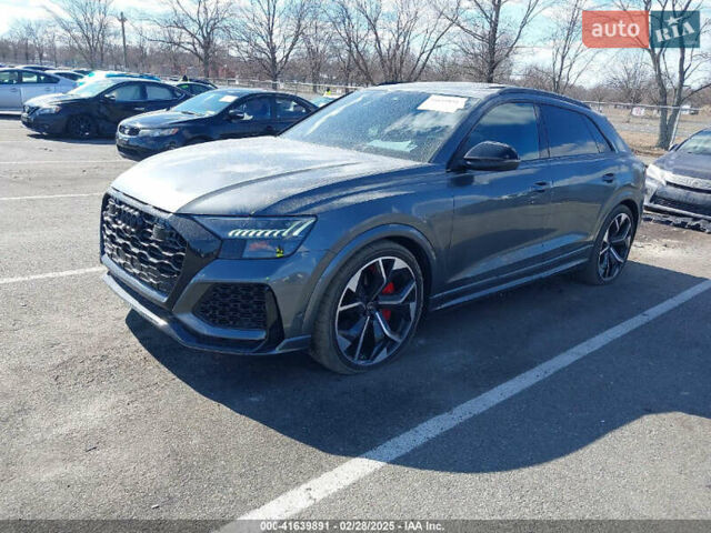 Серый Ауди RS Q8, объемом двигателя 4 л и пробегом 2 тыс. км за 65000 $, фото 1 на Automoto.ua