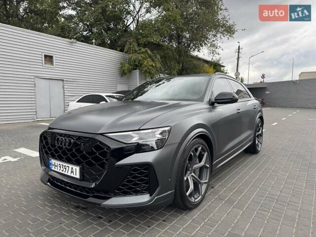 Серый Ауди RS Q8, объемом двигателя 4 л и пробегом 1 тыс. км за 164127 $, фото 1 на Automoto.ua