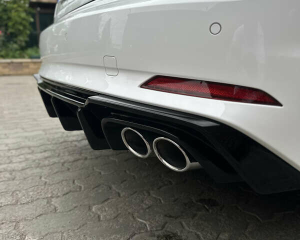 Белый Ауди S5 Sportback, объемом двигателя 3 л и пробегом 127 тыс. км за 29900 $, фото 1 на Automoto.ua