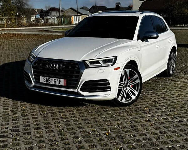 Білий Ауді SQ5, об'ємом двигуна 3 л та пробігом 116 тис. км за 32500 $, фото 1 на Automoto.ua