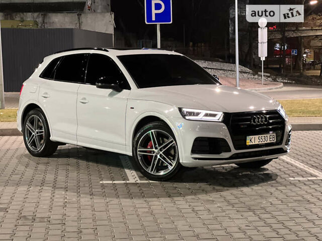 Білий Ауді SQ5, об'ємом двигуна 3 л та пробігом 51 тис. км за 48000 $, фото 1 на Automoto.ua