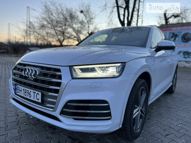 Білий Ауді SQ5, об'ємом двигуна 3 л та пробігом 35 тис. км за 46999 $, фото 1 на Automoto.ua