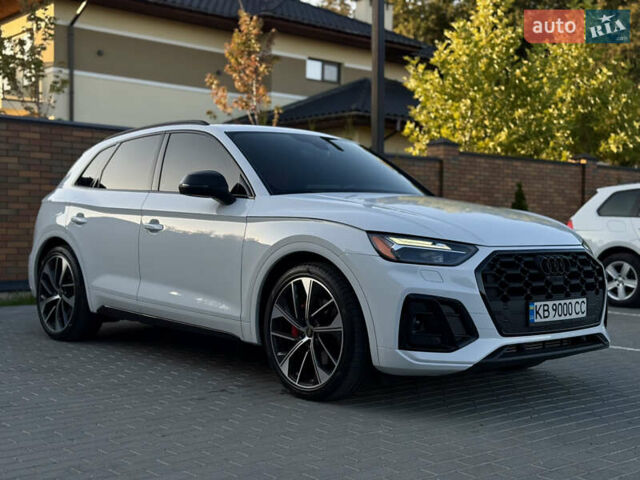 Ауди SQ5 2023 в Виннице на Automoto.ua Белый Ауди SQ5, объемом двигателя 3 л и пробегом 14 тыс. км за 56800 $, фото 1 на Automoto.ua