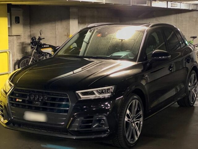 Чорний Ауді SQ5, об'ємом двигуна 0 л та пробігом 16 тис. км за 23855 $, фото 1 на Automoto.ua