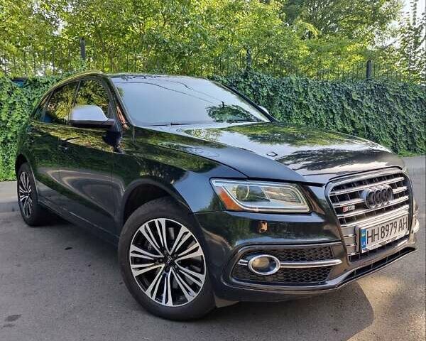 Черный Ауди SQ5, объемом двигателя 3 л и пробегом 190 тыс. км за 14800 $, фото 1 на Automoto.ua