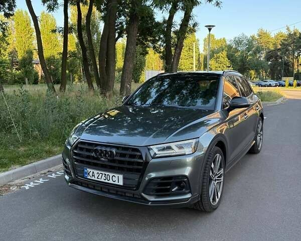 Черный Ауди SQ5, объемом двигателя 3 л и пробегом 177 тыс. км за 28000 $, фото 1 на Automoto.ua