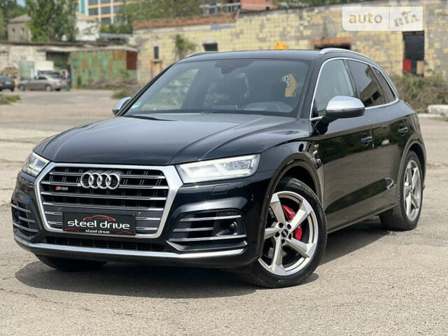 Чорний Ауді SQ5, об'ємом двигуна 3 л та пробігом 193 тис. км за 35999 $, фото 1 на Automoto.ua