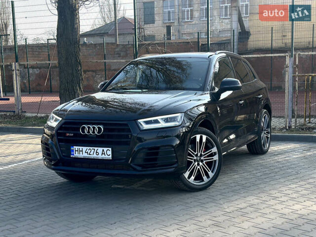 Черный Ауди SQ5, объемом двигателя 3 л и пробегом 98 тыс. км за 33700 $, фото 1 на Automoto.ua