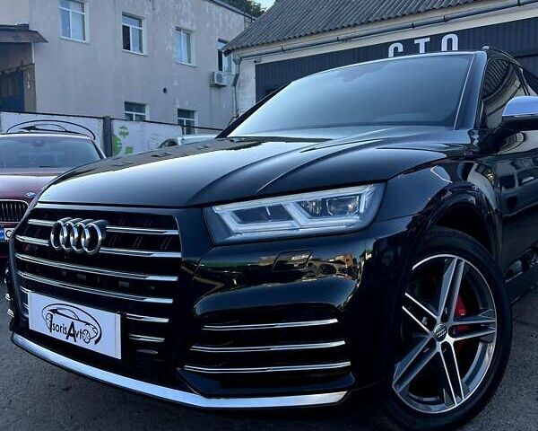 Черный Ауди SQ5, объемом двигателя 3 л и пробегом 210 тыс. км за 33500 $, фото 1 на Automoto.ua