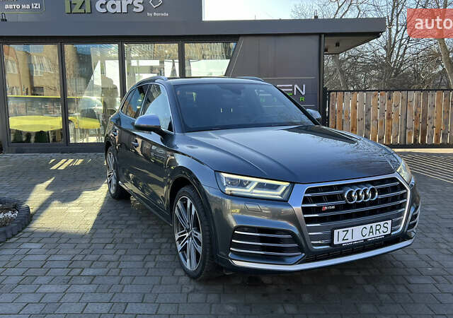 Серый Ауди SQ5, объемом двигателя 3 л и пробегом 156 тыс. км за 25300 $, фото 1 на Automoto.ua