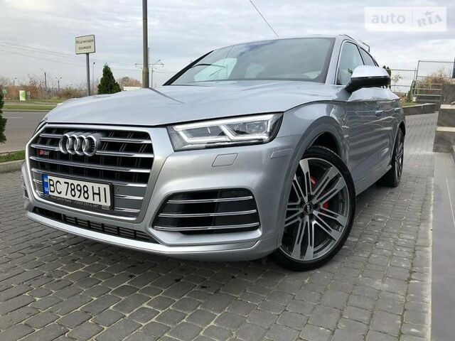 Серый Ауди SQ5, объемом двигателя 0 л и пробегом 25 тыс. км за 51500 $, фото 1 на Automoto.ua